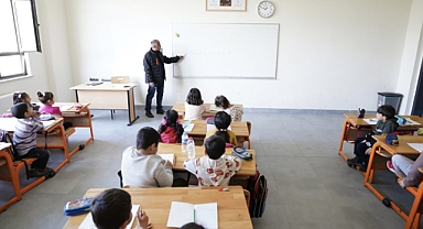 27 bin 462 öğrenci okullarına geri döndü