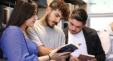 BARÜ’de lisansüstü program sayısı 61’e yükseldi