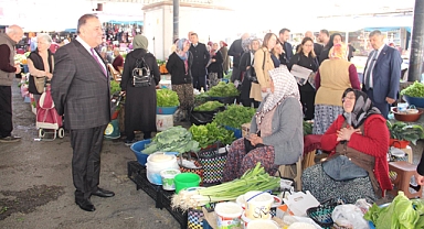 Başkan Pazar Esnafını Ziyaret Etti