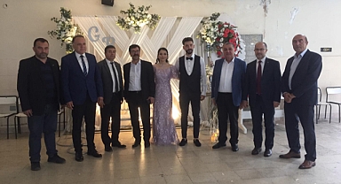 Fırıncıoğlu Mutluluklarına ortak oldu