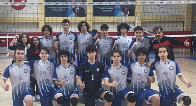 Orduyeri Genç erkekler voleybolda yarı finale çıktı