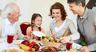 Ramazan Bayramın da 6 Sağlıklı Beslenme Önerisi