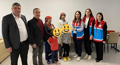 TSO Yönetimi, depremzede çocukları sevindirdi
