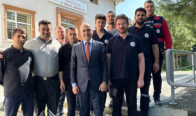 Altınçubuk'tan Sağlık Müdürlüğü Personeli 'ne ziyaret