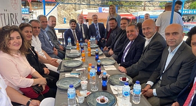 Balık ekmek ikramı yapıldı