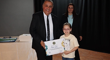 Başkan Fırıncıoğlu, Kursiyerlere belgelerini taktim etti
