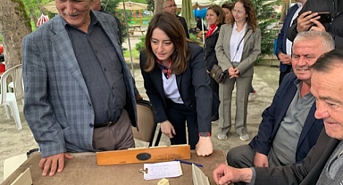 CHP Bartın Milletvekili ve 28. Dönem Milletvekili Adayı Av. Aysu Bankoğlu Ulus’tan seslendi,  “Ulus’a da bahar gelmiş