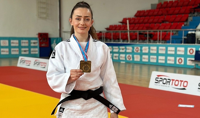 Fatma Şeker Veteranlar Judo şampiyonu oldu