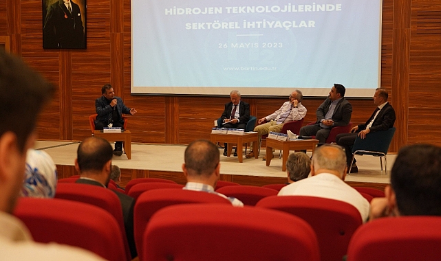 Geleceğin güvenilir yakıtı konuşuldu