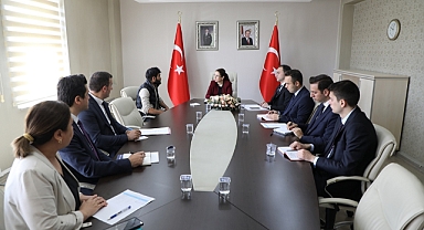 Halk Günü Toplantıları Devam Ediyor