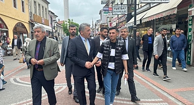 “Millete efendi değil hizmetkar olmaya geldik”