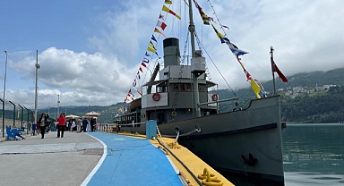 TCG Nusret Müze Gemisi yoğun ilgi gördü