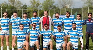 Tunç, BARÜ Ragbi Erkek Takımı tebrik etti