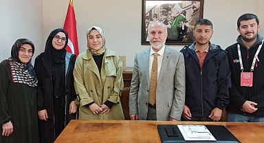 Umreden Dönen Üniversiteli Öğrencilerden, Ömer Keskin'e Ziyaret