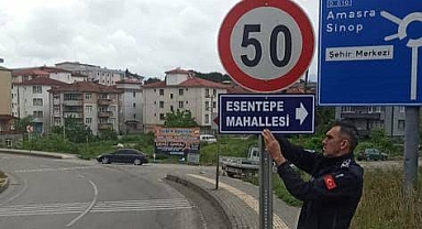 Uyarıcı Trafik Levhaları Takılıyor
