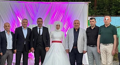 Aldatmaz, Mutluluklara ortak oldu