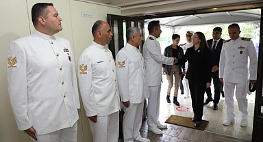 Arslan, Garnizon Komutanlığı personeli ile bir araya geldi