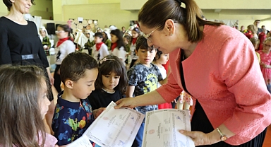 Arslan, Halk Eğitim Kurs Sergisini ziyaret etti