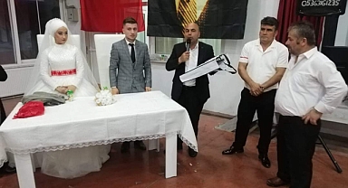 Başkan Emiroğlu mutluluklara ortak oldu