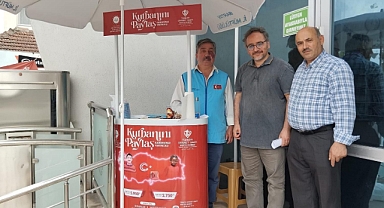 Cahid Kara hocadan kurban bağış standına destek