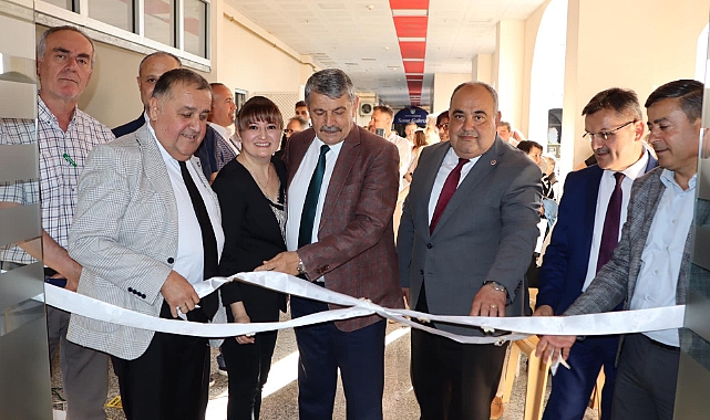 Cumhur İttifakı’nı buluşturan sergi