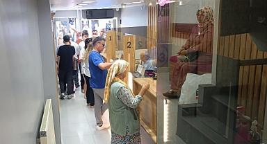 Döviz bürolarında yoğunluk yaşandı