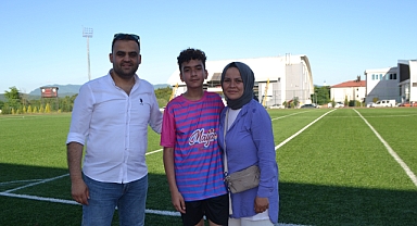 Efe Ertan Kaplan’ı amcası U-13 maçında yalnız bırakmadı