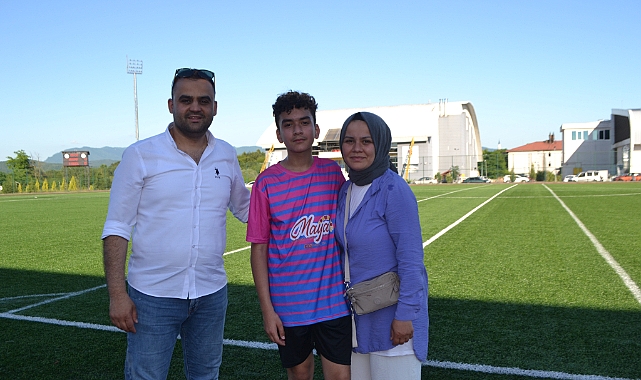 Efe Ertan Kaplan’ı amcası U-13 maçında yalnız bırakmadı