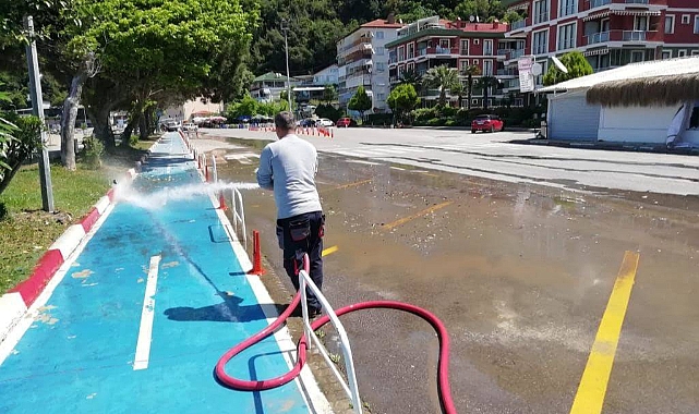 “İnkumu’nda yaz sezonu öncesi çalışmalar hız kazandı ”