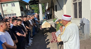 Kalaycı, Çocukluk arkadaşını son yolculuğa uğurladı