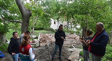 Kaymakam Evsen talepleri dinliyor