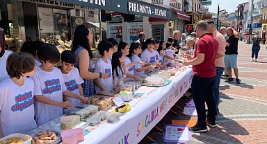 SMA’lı çocuklar için kermes düzenlendi