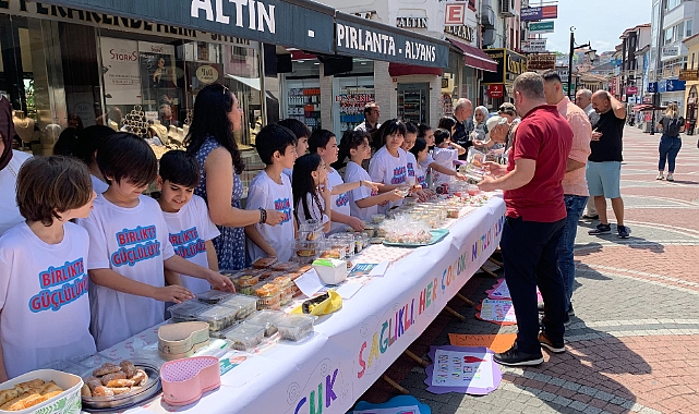SMA’lı çocuklar için kermes düzenlendi