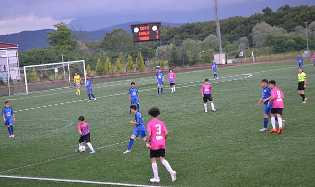 Yeni Bartınspor rakibini farklı yendi