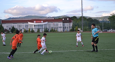 Yeni Bartınspor U11 Ligine galibiyetle başladı