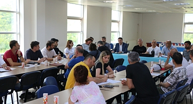 Yüzme Grup Müsabakaları teknik toplantısı yapıldı