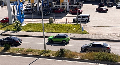Akaryakıt istasyonlarında da dönüş yoğunluğu