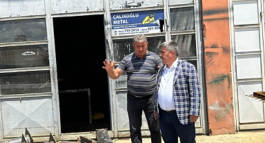 Akdeniz, selden etkilenen esnafı gezdi