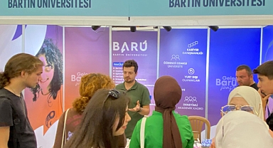 BARÜ ‘başarılı bir gelecek hedefleyen’ öğrencilere tanıtıldı