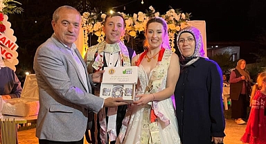 Başkan Uzun, Mutluluklara ortak oldu