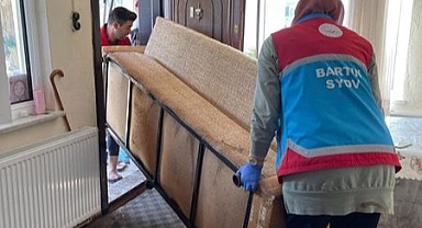 Ekipler vatandaşın yanında olmaya devam ediyor