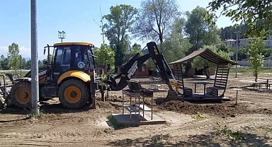 Karaçay Piknik alanında çalışmalar devam ediyor