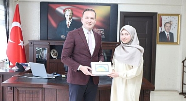 Kaymakam Kılıç, YKS’de dereceye giren Öğrenciyi makamında ağırladı