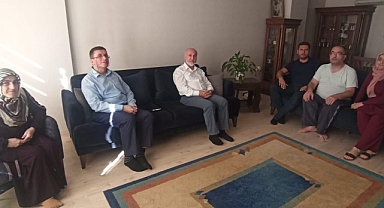 Keskin, hacıları ziyarete devam ediyor