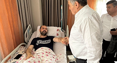 Özçelik, “Kaza geçiren Belediye Başkanımızı ziyaret ettik”