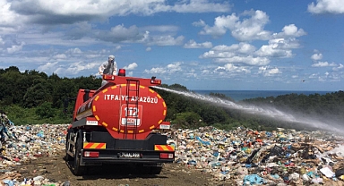 Sivrisinek ve haşerelerin üreme noktaları ilaçlanıyor