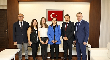 Vali Arslan’dan Yağmur Göçmenoğlu’na tebrik