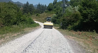 Asfalt çalışmaları Akbaba ve Şahin köyleri ile devam etti