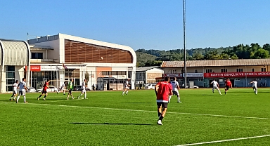 Bartınspor sahaya indi
