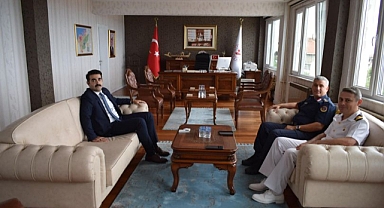 Komutanlardan Kaymakam Eser’e hayırlı olsun ziyareti